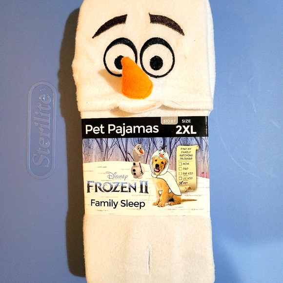 Other - 🥳Host picked 🥳 Pet Frozen Pajamas